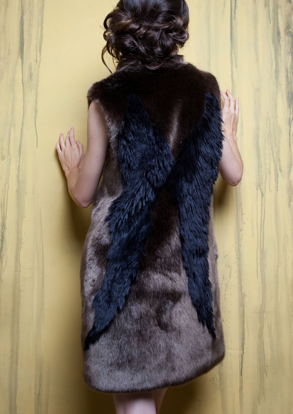 Faux fur women's vest - Sable Chocolate