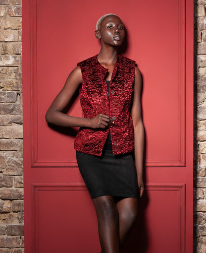 Faux fur women's vest - Astrakhan Garnet