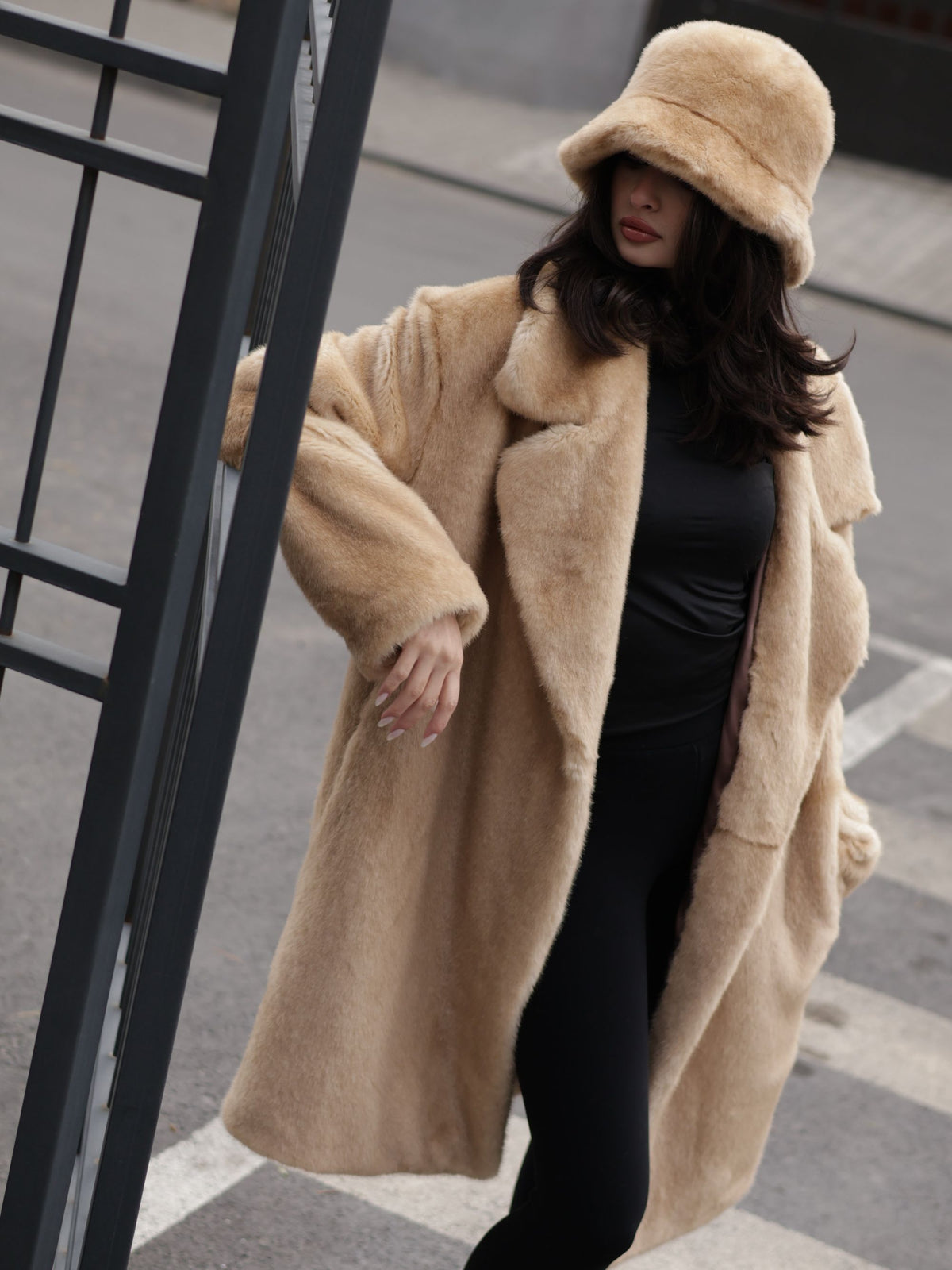 Coat - Mink Onyx