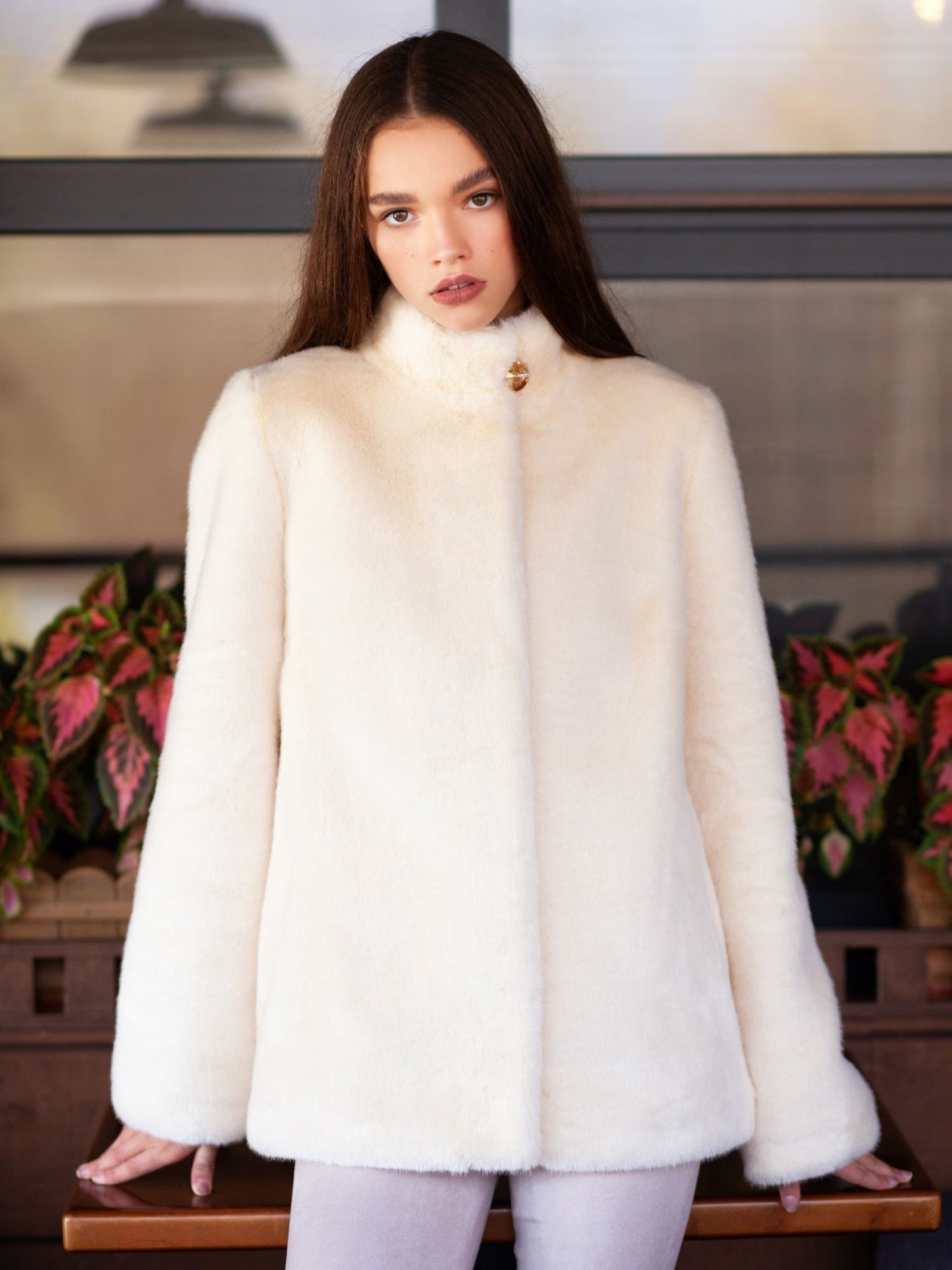Luxury Fur
Luxury Coat
Women Coats
Bright Winter Coat
Short Winter Coat
Ivory Mink Coat
Pearl Mink Coat
Vintage Dress Coat
Luxury Glam Coat
Cream Mink Coat
White Mink Coat
Pearl Coat
Light Women Coat