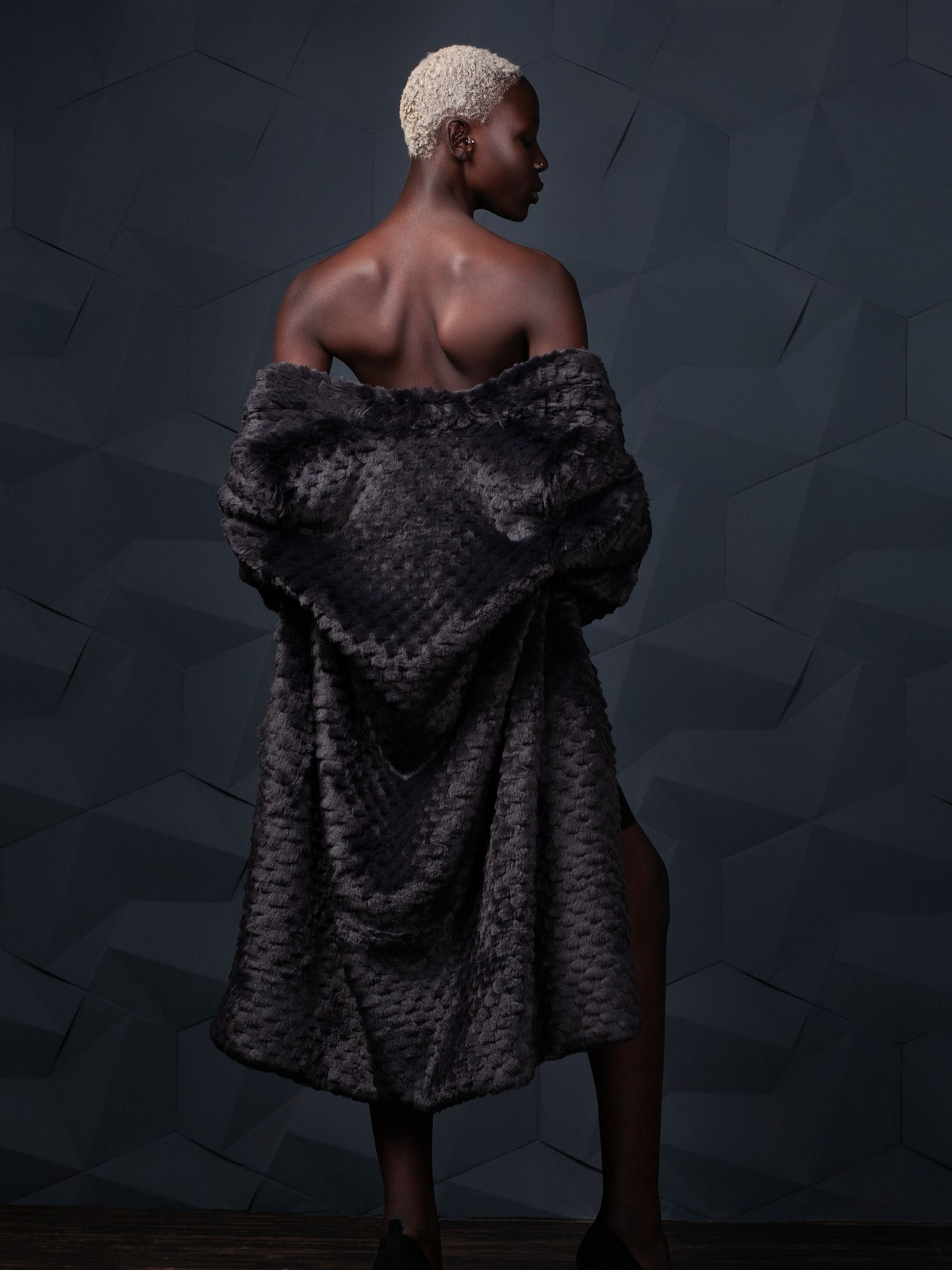 Coat - Chinchilla Knitted Graphite