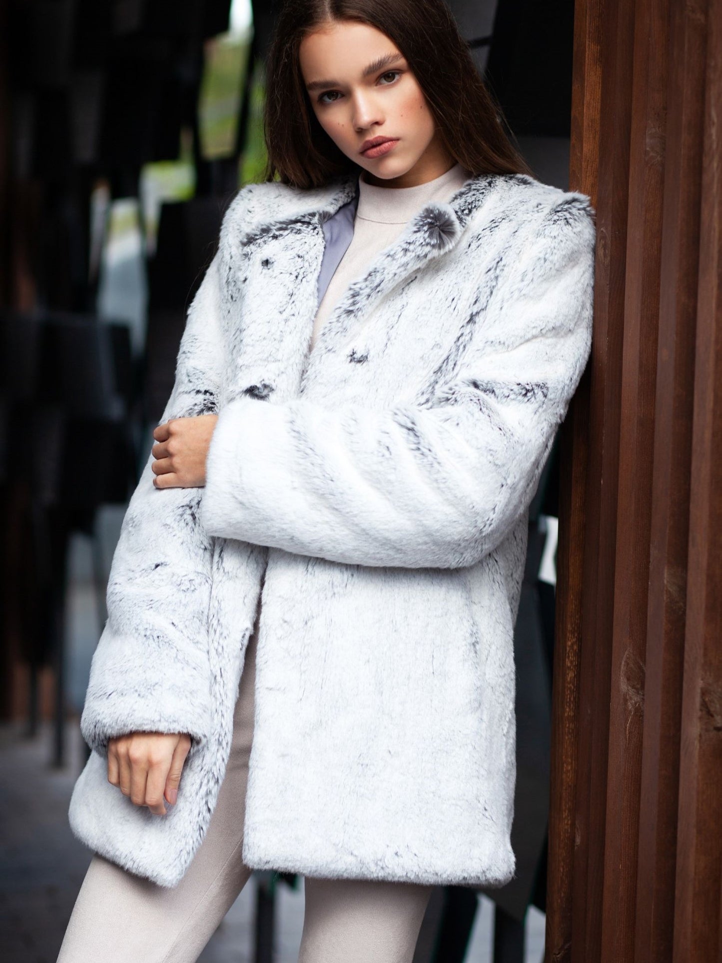 Faux fur women's coat - Chinchilla Diamond