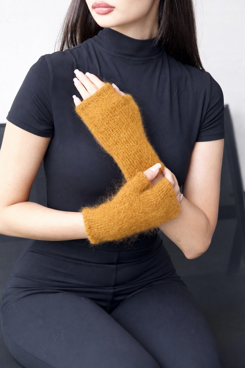 Mittens - Mohair Curry