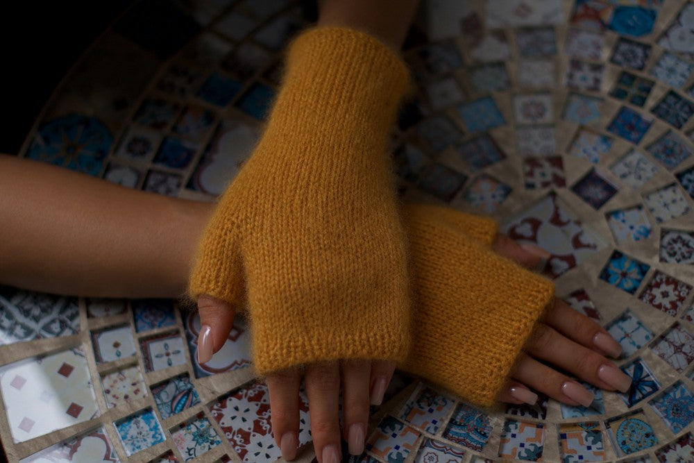 Mittens - Mohair Curry