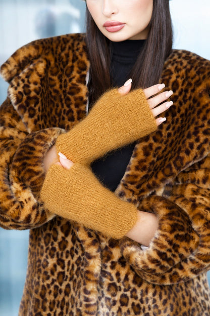 Mittens - Mohair Curry