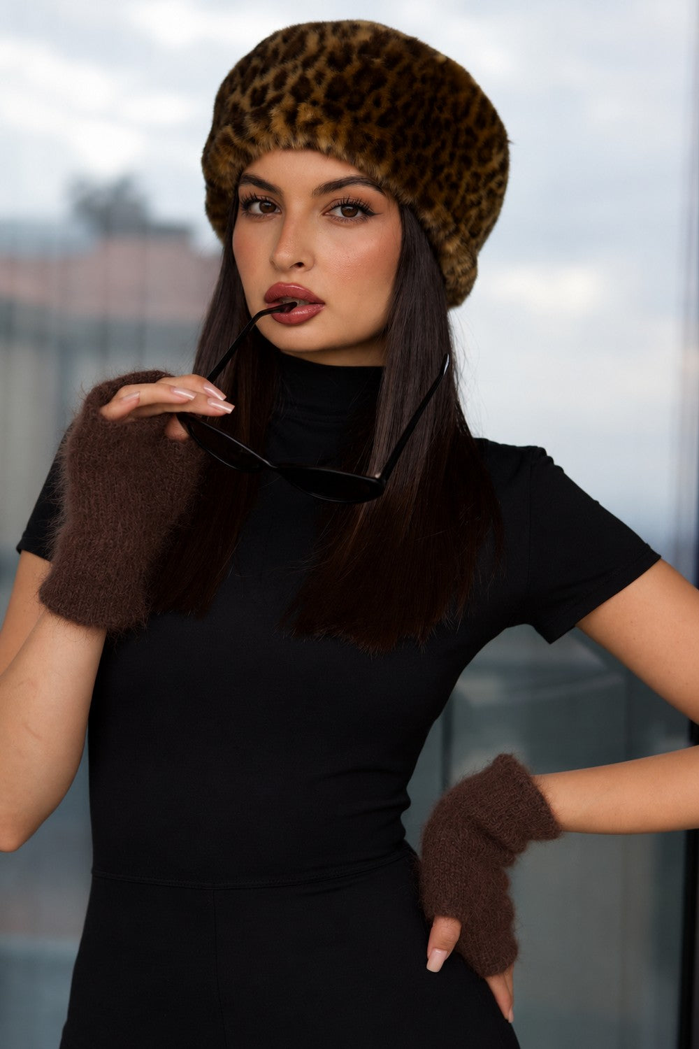 Mittens - Mohair Macadamia