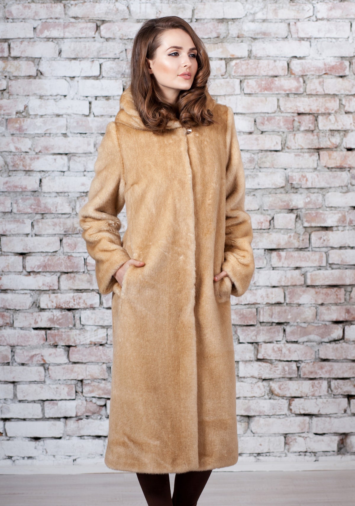 Coat - Mink Onyx