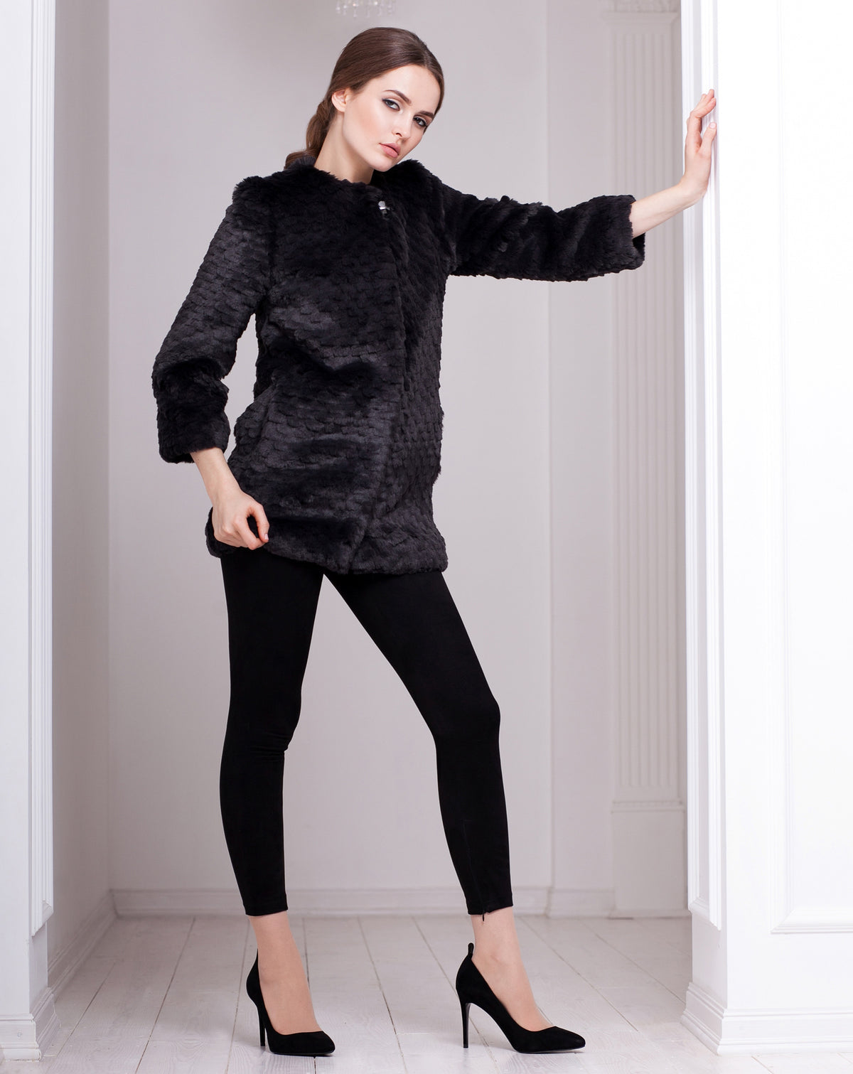 Coat - Chinchilla Knitted Graphite